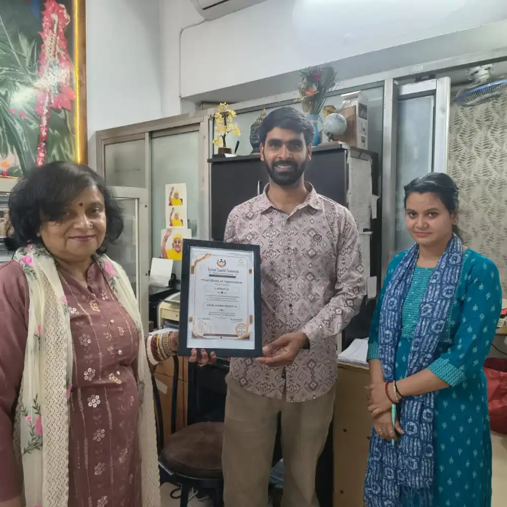 Dr NEENA SAXENA SSS Certificate